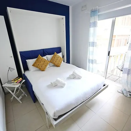 아파트 Studio With Sea View *