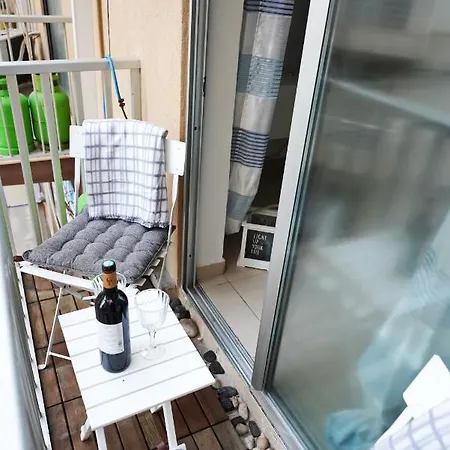 아파트 Studio With Sea View *